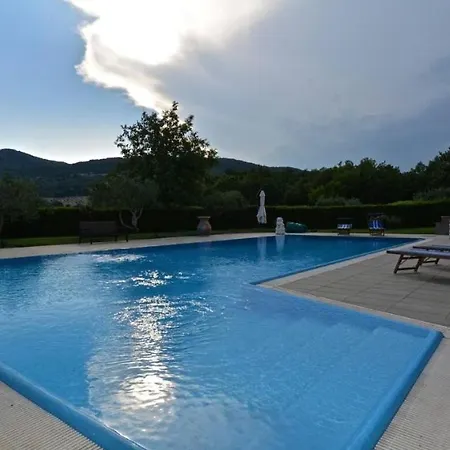 Luxury With Pool By Varental *