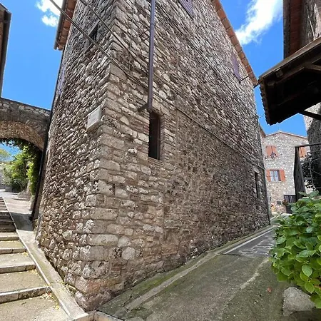 Luxury With Pool By Varental Melezzole