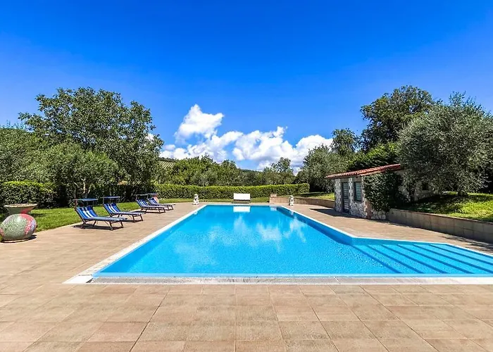 Luxury With Pool By Varental Villa Melezzole