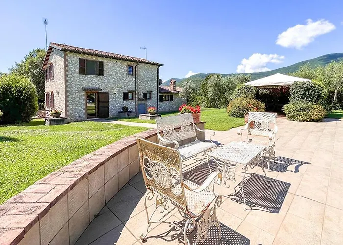 Luxury With Pool By Varental Villa *